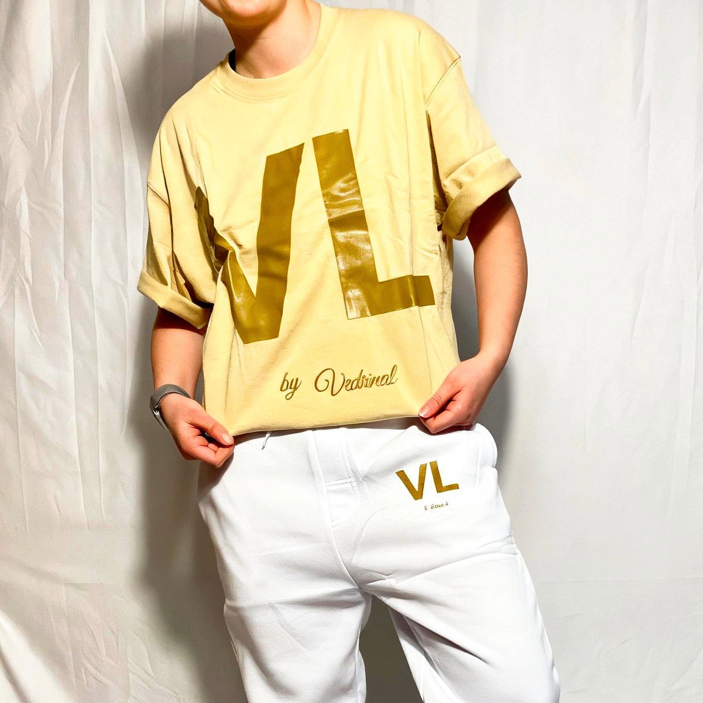 Cream VL logo t-shirt